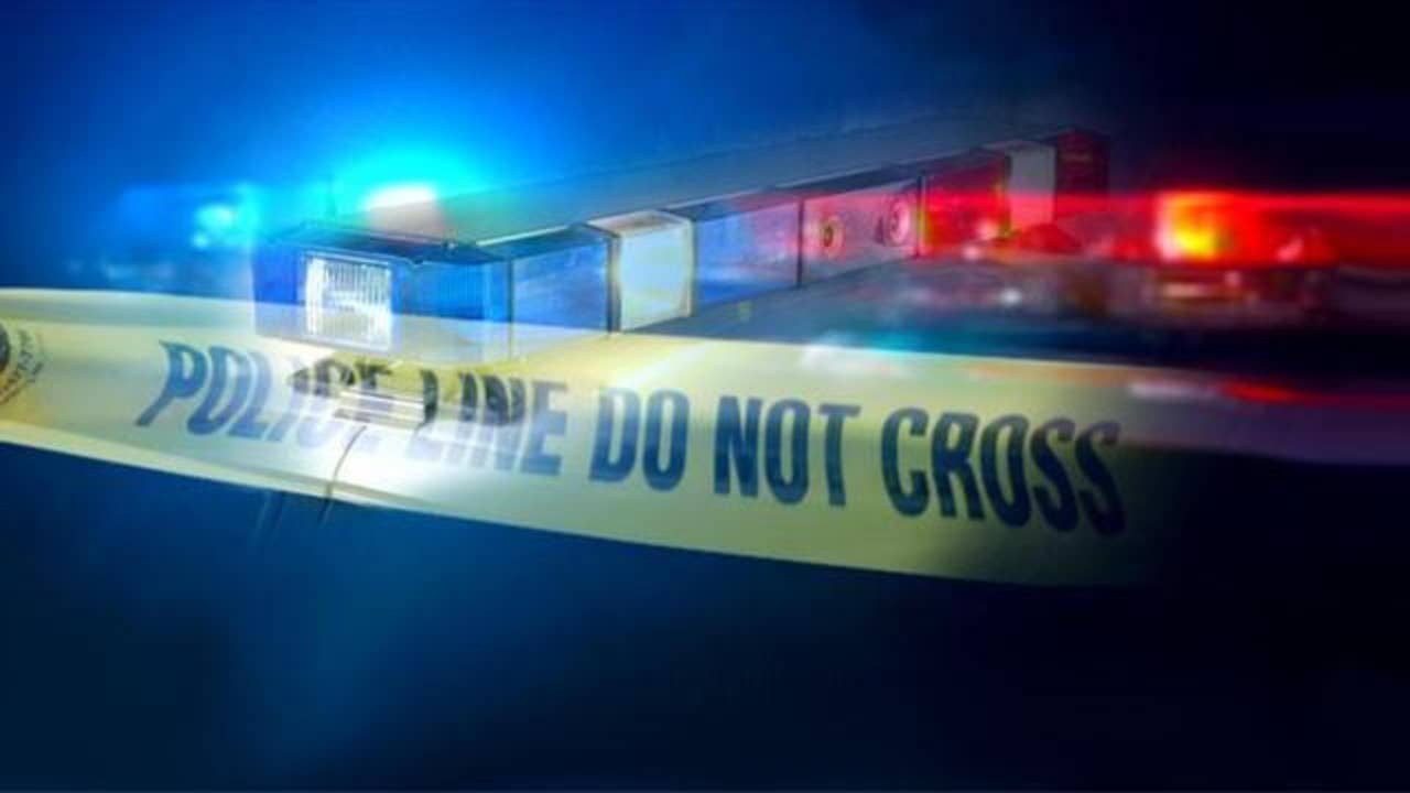 Man found fatally shot on West Side: police